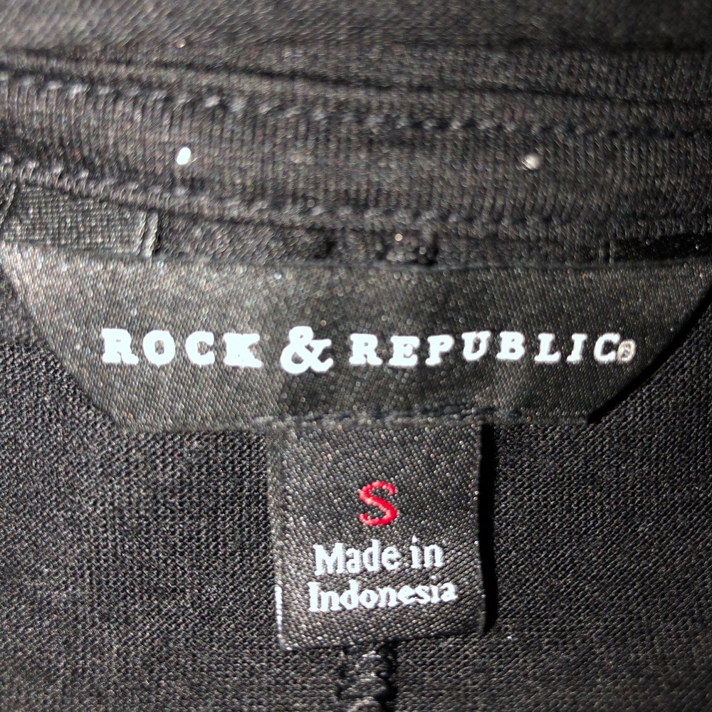 Preloved Rock & Republic Tee B13 - Picture 3 of 8